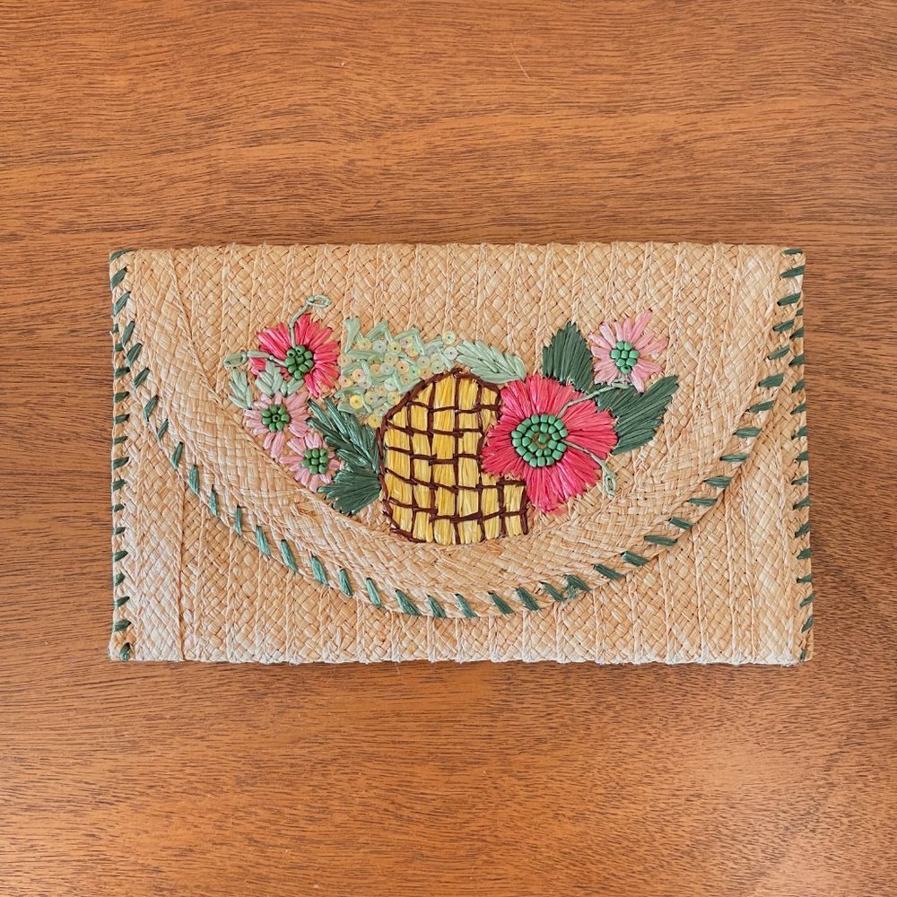 New Lilly Pulitzer Clutch Bag Caliente Straw Beaded Embellished Flowers Straw - Picture 9 of 9